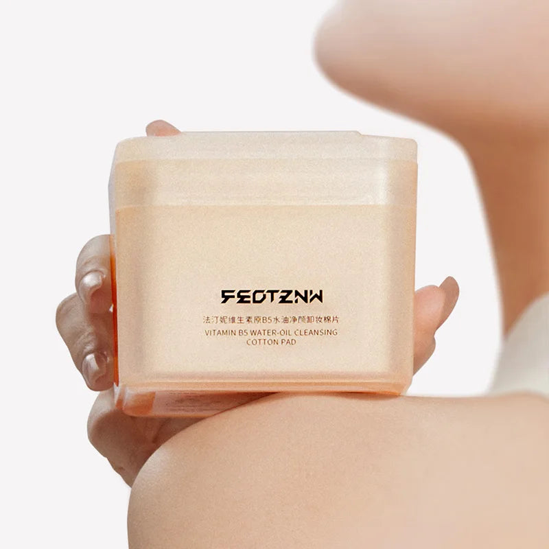 Feotznw Vitamin Water and Oil Cleansing and Makeup Remover Cotton Pads (Canned) are highly effective in removing makeup,
