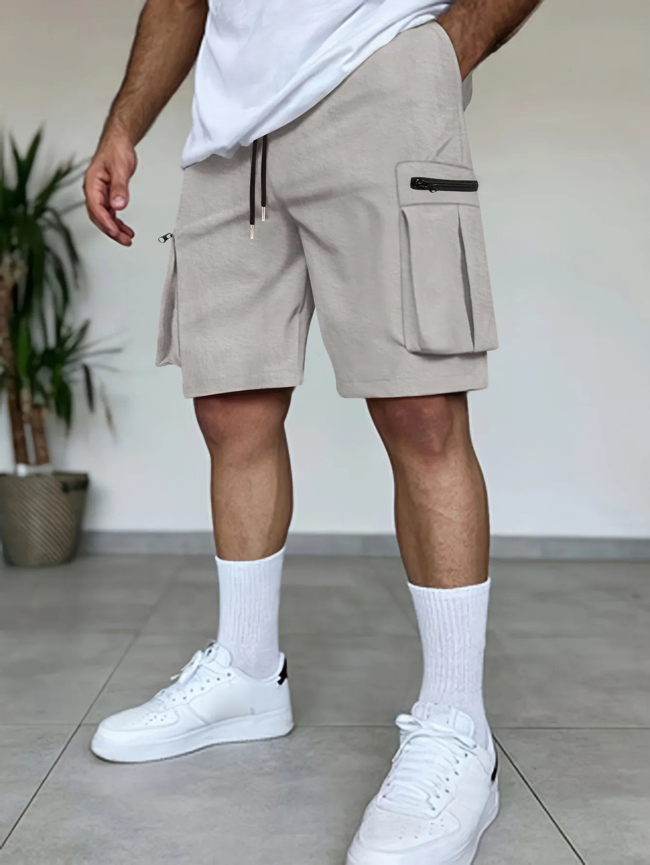 2025  Summer New Fashion Men's Solid Color Loose Drawstring Multi Pocket Shorts Casual Trendy Thin Cargo Shorts Male Clothes