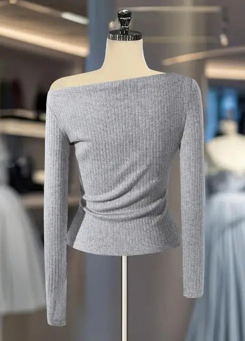 Women's Fashion T-Shirt Temperament Knitted Shirt 2025 Autumn New Style Grey Slanted Shoulder Long Sleeve Top Women's Wear