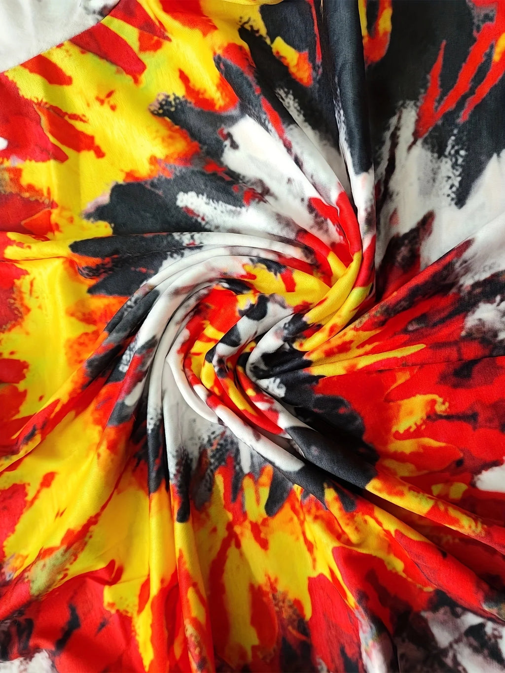 Men'S Vibrant Tie-Dye 3D Print T-Shirt - Red, Yellow & Black Swirl Pattern, Short Sleeve, Crew Neck, Lightweight Polyester