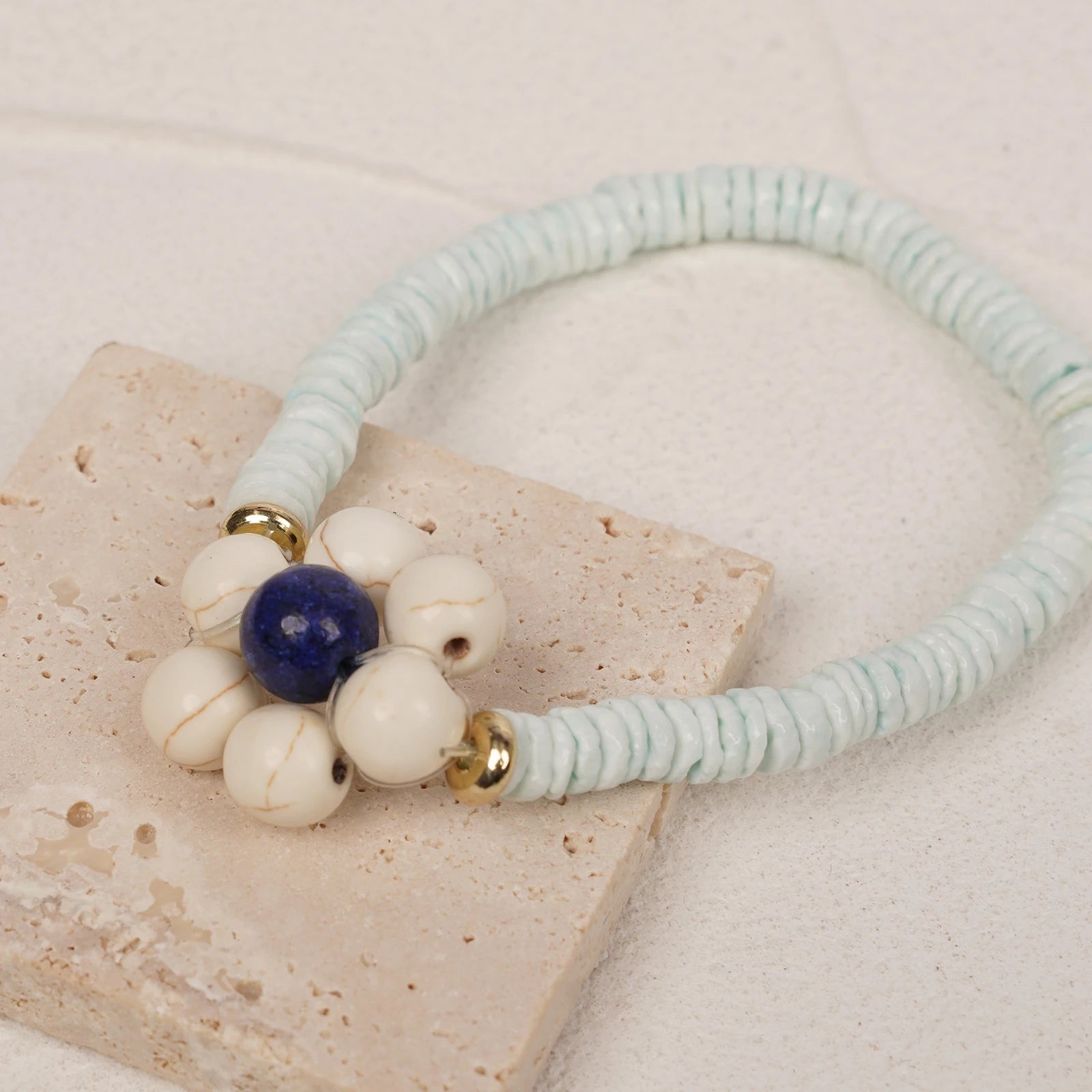 Hand Beaded Elastic Semi-Precious Synthetic Stone with Shell Bracelet  (7-011)